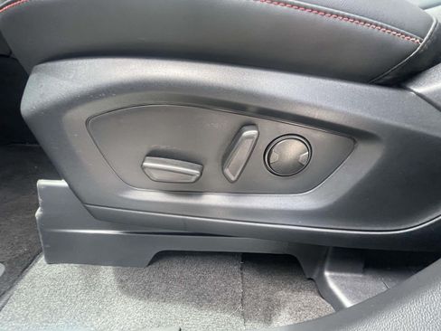 Used 2026 Ford Explorer ST-Line RWD image 17