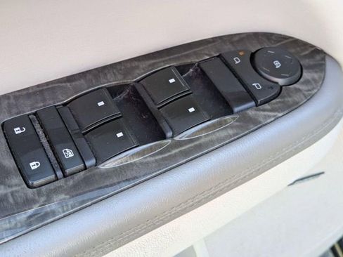 Used 2014 Buick Enclave Leather w/ Trailering Provision Package FWD image 15