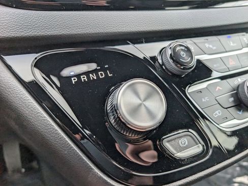 New 2026 Chrysler Voyager LX image 27