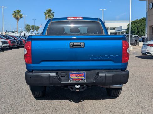 Used 2018 Toyota Tundra SR5 w/ SR5 Upgrade Package RWD image 4