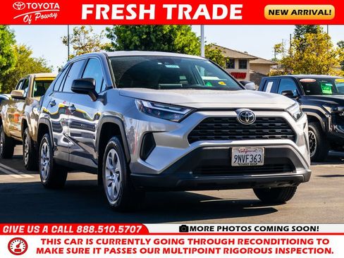 Used 2024 Toyota RAV4 LE AWD/4WD image 1