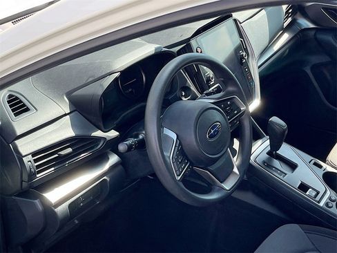 Used 2024 Subaru Impreza 2.0i Sport image 9