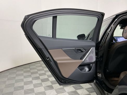 Certified 2025 BMW 530i w/ Premium Package RWD image 23