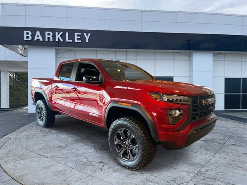 New 2025 GMC Canyon Elevation w/ Convenience Package image 1