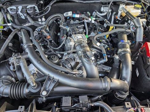 New 2026 Ford Bronco Outer Banks AWD/4WD image 15