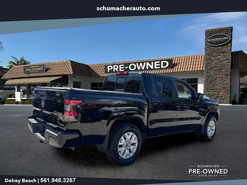 Used 2022 Nissan Frontier SV AWD/4WD image 7