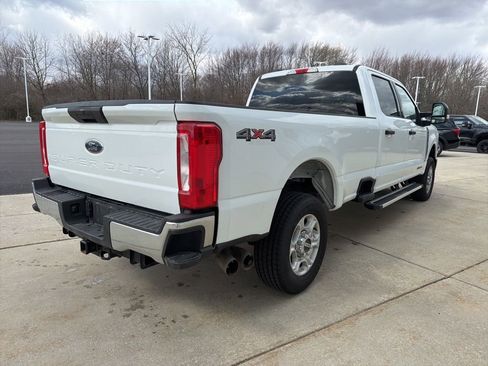 Used 2025 Ford F250 XLT image 5