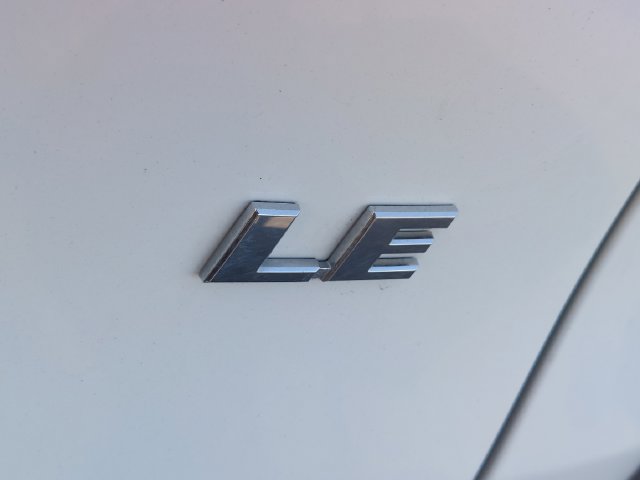 Certified 2024 Toyota RAV4 LE FWD image 33