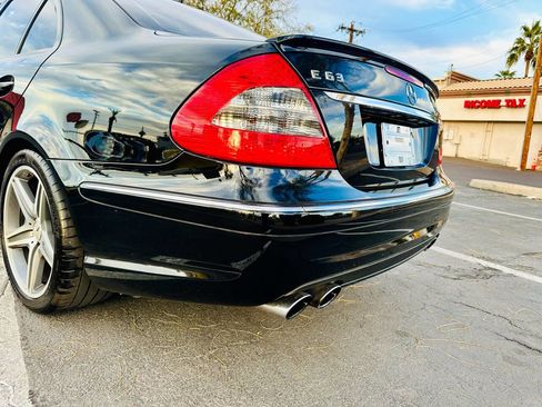 Used 2008 Mercedes-Benz E 63 AMG Sedan image 13