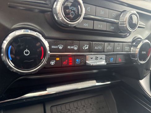 Used 2024 Ford F150 Lariat w/ Equipment Group 502A High image 24