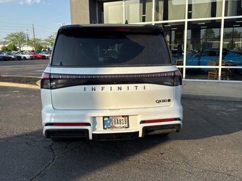 Used 2025 INFINITI QX80 Autograph image 10