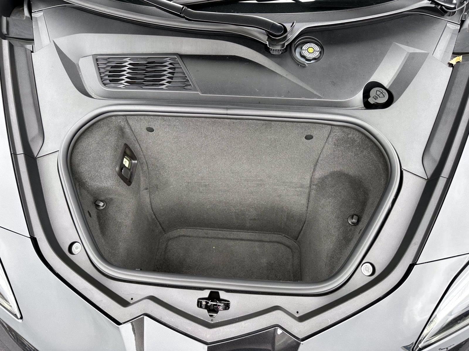 Used 2023 Chevrolet Corvette Stingray Premium Cpe w/ Z51 Performance Package RWD image 6