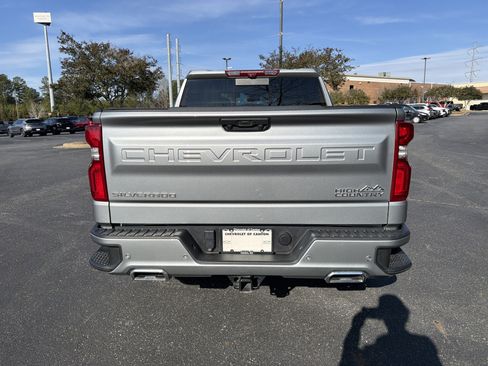 Used 2024 Chevrolet Silverado 1500 High Country w/ Technology Package image 6