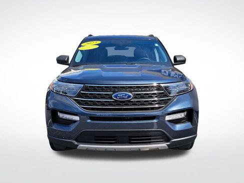 Used 2023 Ford Explorer XLT w/ Equipment Group 202A RWD image 3