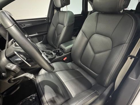 Used 2022 Porsche Macan GTS AWD/4WD image 15