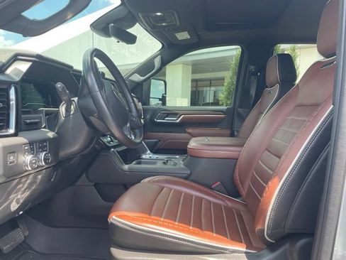 Used 2024 GMC Sierra 2500 Denali Ultimate AWD/4WD image 10