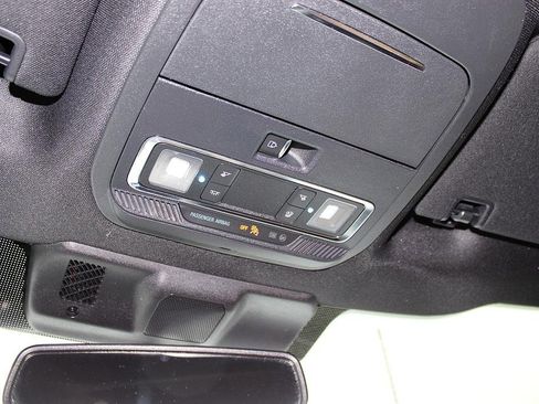 Used 2022 Ford F150 Platinum w/ Equipment Group 701A High image 24