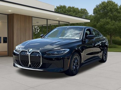 Certified 2023 BMW i4 eDrive40 w/ Premium Package RWD image 2