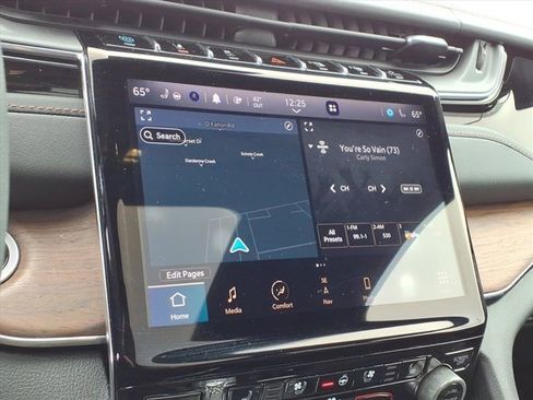 Used 2023 Jeep Grand Cherokee Summit w/ Advanced Protech Group IV image 11