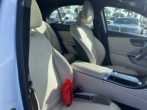 Used 2025 Mercedes-Benz C 300 C 300 image 22