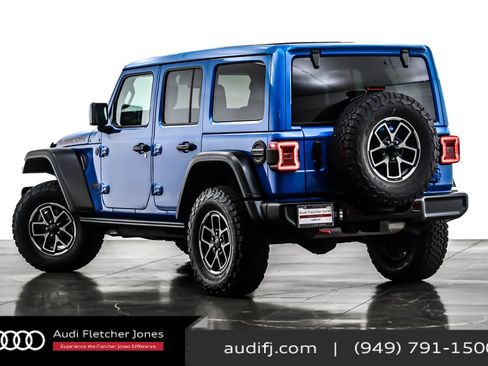 Used 2024 Jeep Wrangler Unlimited Rubicon image 11