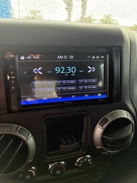 Used 2017 Jeep Wrangler Unlimited Sport AWD/4WD image 11