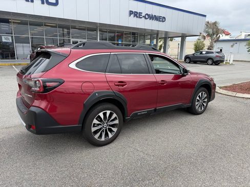 Used 2024 Subaru Outback Limited AWD/4WD image 3