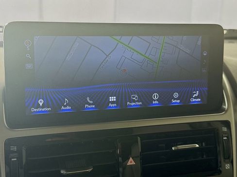 Used 2023 Lexus GX 460 Premium w/ Premium Package image 17