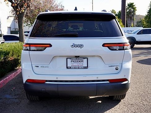 Used 2021 Jeep Grand Cherokee L Limited image 9