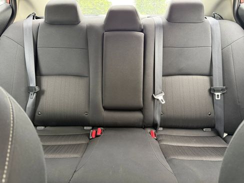 Used 2025 Nissan Altima 2.5 SV image 38