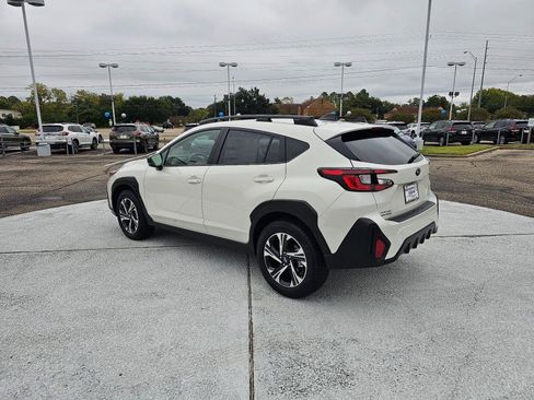 New 2025 Subaru Crosstrek 2.5i Premium image 3