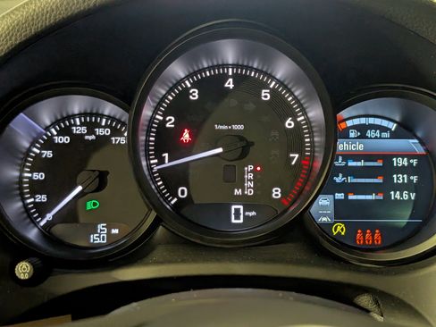 New 2026 Porsche Macan image 30