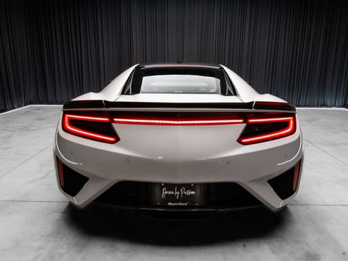 Used 2017 Acura NSX AWD/4WD image 16
