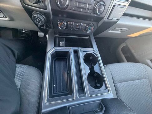 Used 2019 Ford F150 XLT w/ Equipment Group 302A Luxury AWD/4WD image 41