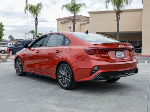 Used 2024 Kia Forte GT-Line w/ GT-Line Premium Package image 7