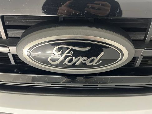 Used 2022 Ford F150 XLT w/ Equipment Group 302A High image 35