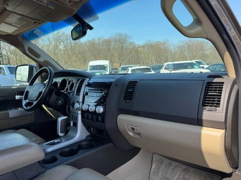 Used 2008 Toyota Tundra Limited AWD/4WD image 19