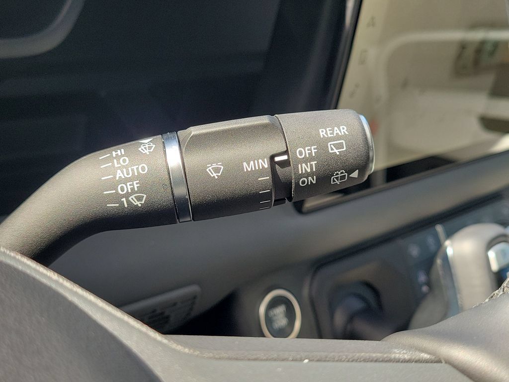 Used 2025 Land Rover Defender 130 S AWD/4WD image 12