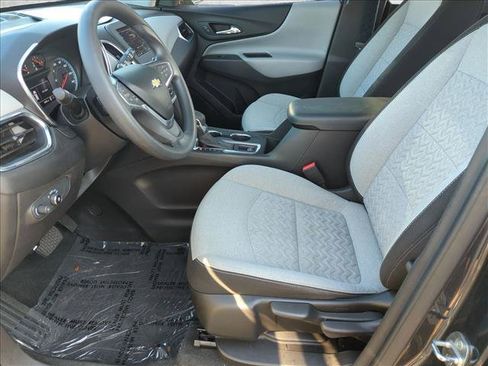Used 2022 Chevrolet Equinox LS w/ Driver Confidence II Package FWD image 15