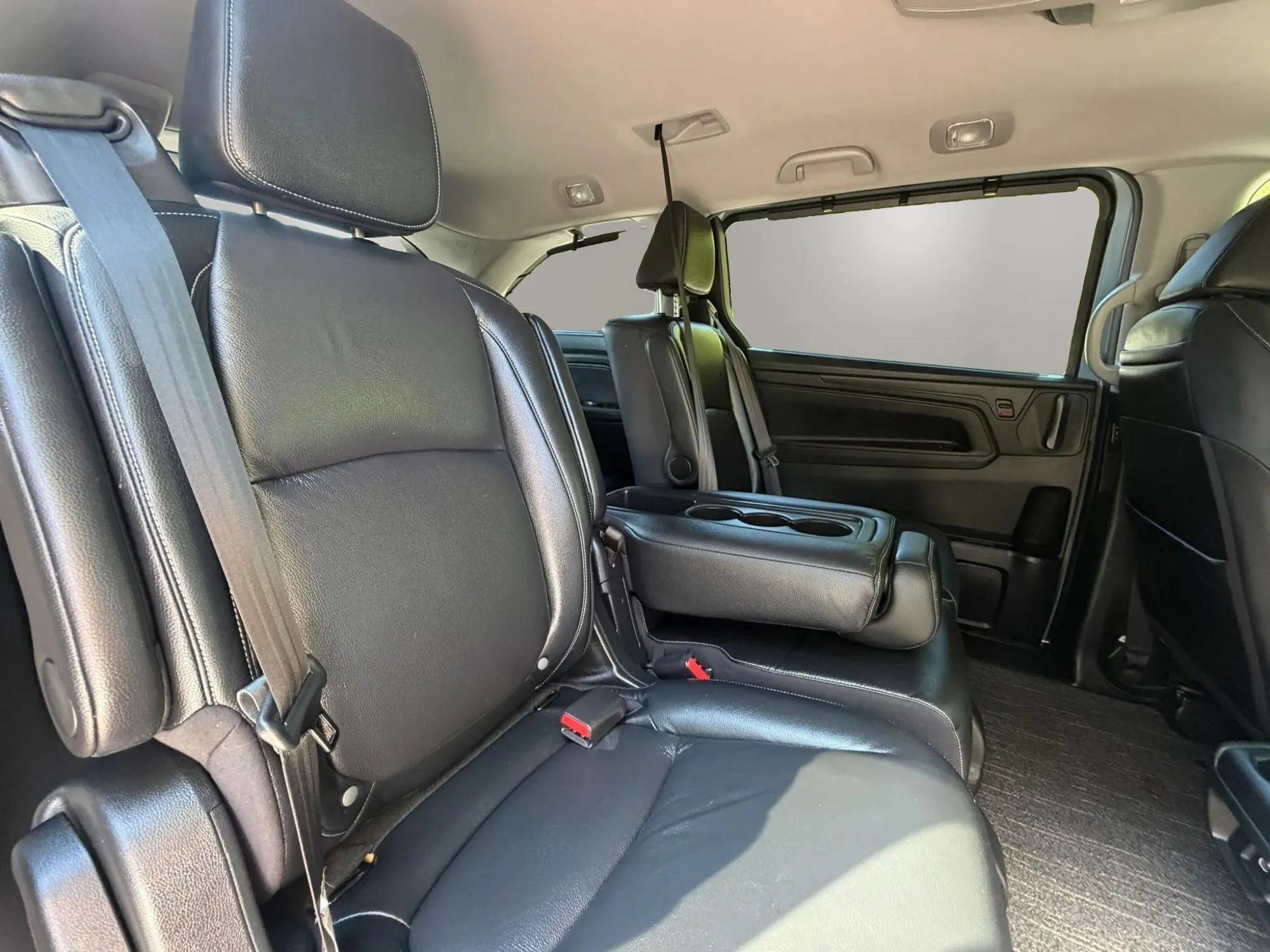 Used 2024 Honda Odyssey Touring image 25