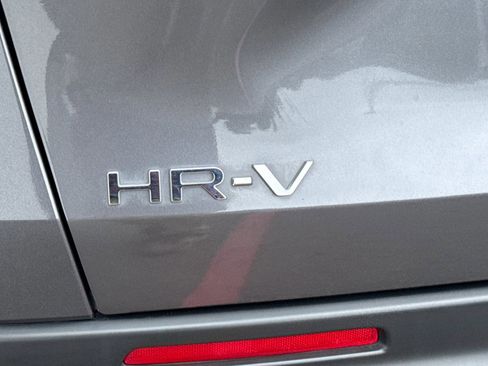 Certified 2023 Honda HR-V LX image 22