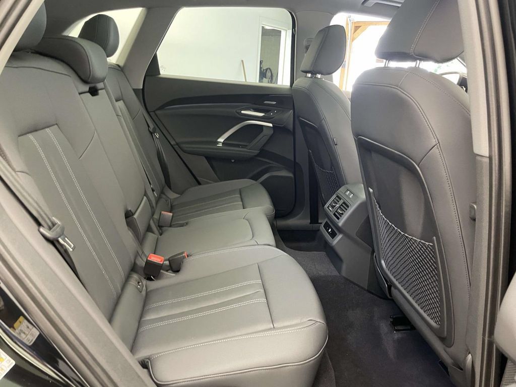 New 2026 Audi Q5 Premium Plus AWD/4WD image 22