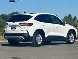 Certified 2021 Ford Escape SE image 2