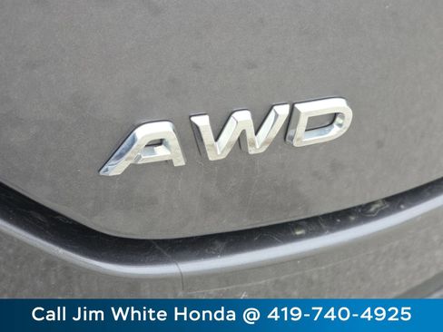 Used 2024 Honda Pilot EX-L image 11