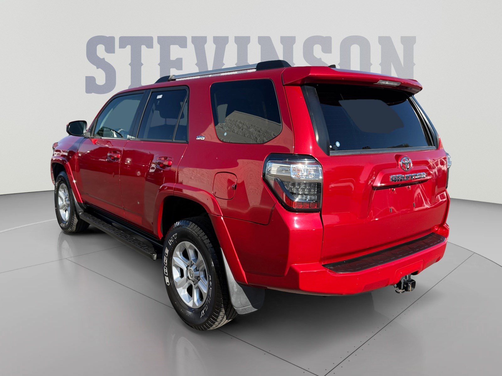 Used 2021 Toyota 4Runner SR5 AWD/4WD image 3