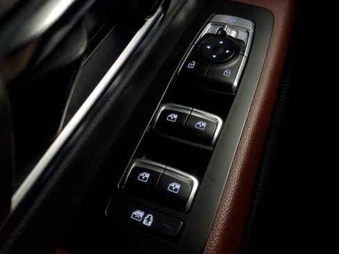 Used 2024 Kia Telluride SX Prestige AWD/4WD image 16