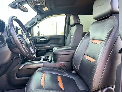 Used 2021 GMC Sierra 1500 AT4 w/ AT4 Premium Package image 8