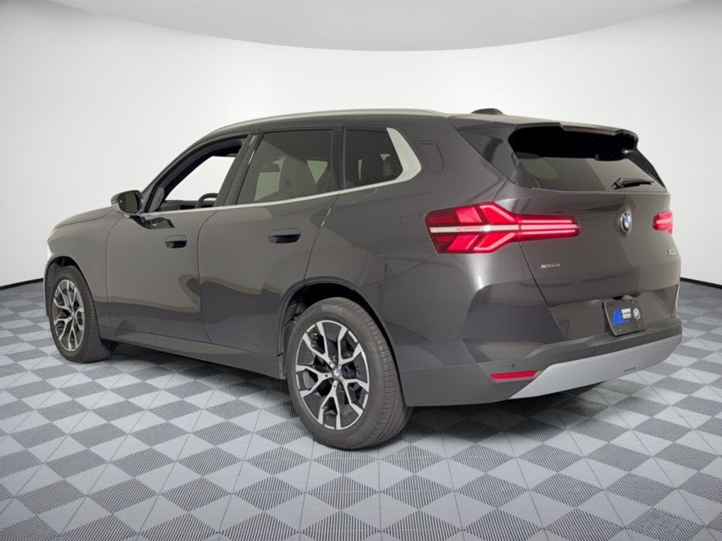 Used 2026 BMW X3 xDrive30i w/ Premium Package AWD/4WD image 3