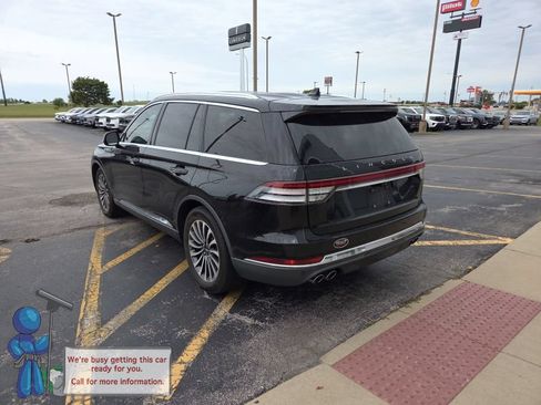 Used 2020 Lincoln Aviator Reserve w/ Elements Package Plus RWD image 3