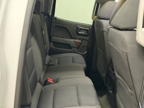 Used 2017 GMC Sierra 1500 SLE image 17